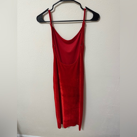 Reformation Red Merel Velvet Midi Dress size XS - Picture 4 of 5